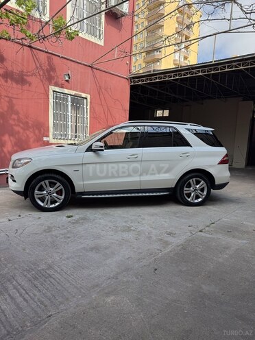 Mercedes ML 350 4MATIC 2012, 270,000 km - 3.5 л - Bakı