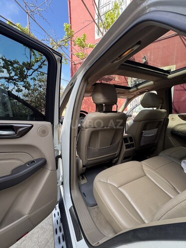 Mercedes ML 350 4MATIC 2012, 270,000 km - 3.5 л - Bakı
