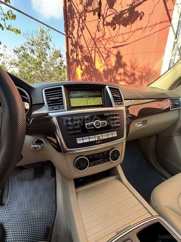 Mercedes ML 350 4MATIC 2012, 270,000 km - 3.5 л - Bakı