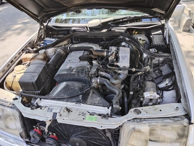 Mercedes E 200 d 1995, 111,111 km - 2.0 l - Şəmkir