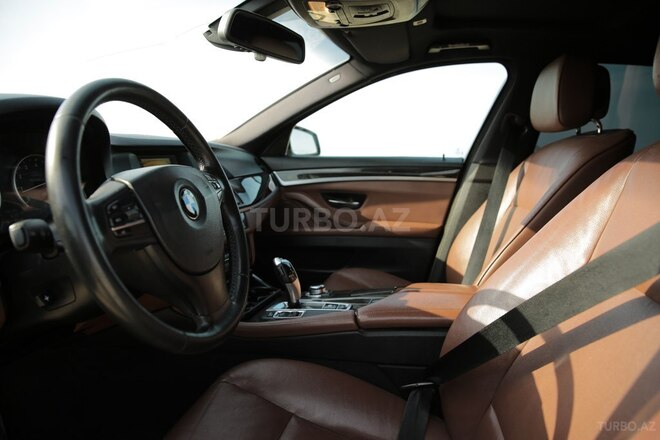 BMW 528 2013, 200,000 km - 2.0 l - Bakı