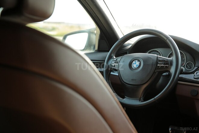 BMW 528 2013, 200,000 km - 2.0 l - Bakı