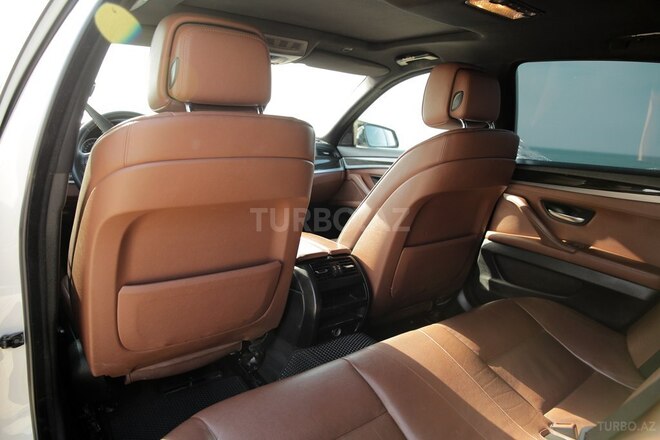 BMW 528 2013, 200,000 km - 2.0 l - Bakı