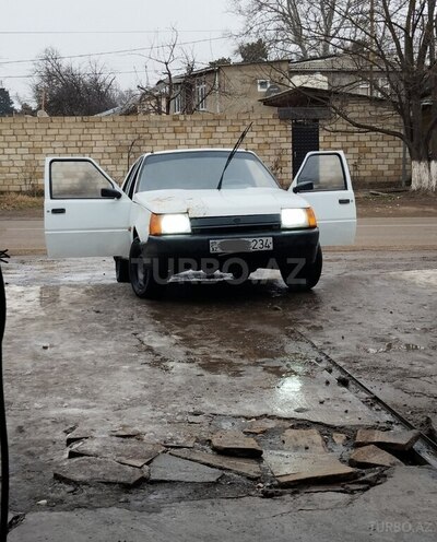 LADA (VAZ) 2106 2005, 100,000 km - 1.3 l - Quba