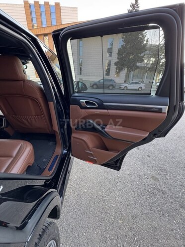Porsche Cayenne GTS 2017, 30,000 km - 3.6 l - Bakı