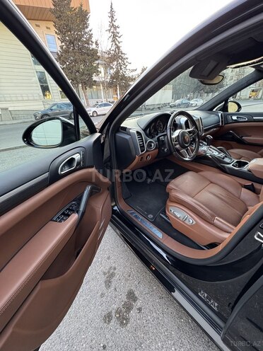 Porsche Cayenne GTS 2017, 30,000 km - 3.6 l - Bakı