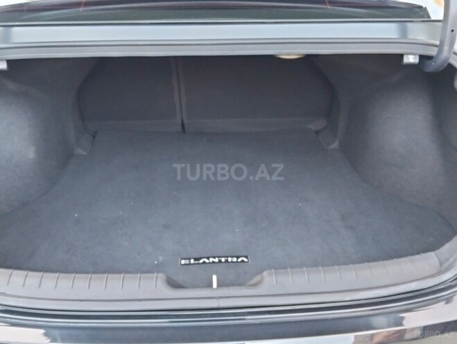 Hyundai Elantra 2021, 140,000 km - 2.0 l - Bakı