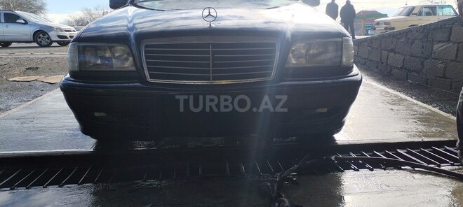 Mercedes C 220 d 2000, 610,000 km - 2.2 l - Ağcabədi