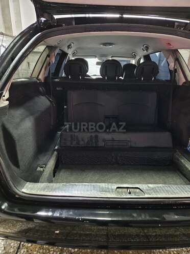 Mercedes E 220 d-10