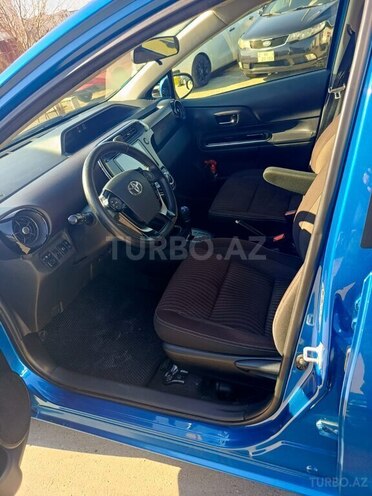 Toyota Aqua 2017, 170,000 km - 1.5 l - Bakı
