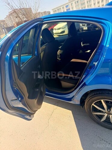 Toyota Aqua 2017, 170,000 km - 1.5 l - Bakı