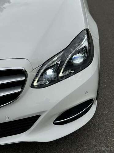 Mercedes E 250 4MATIC 2015, 142,000 km - 2.2 л - Gəncə