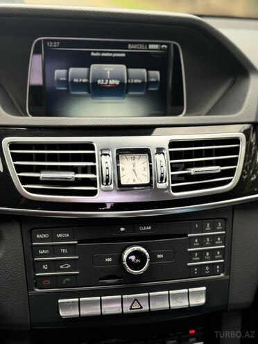 Mercedes E 250 4MATIC 2015, 142,000 km - 2.2 л - Gəncə