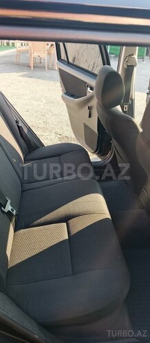 Toyota Corolla 2004, 345,000 km - 1.4 l - Zaqatala