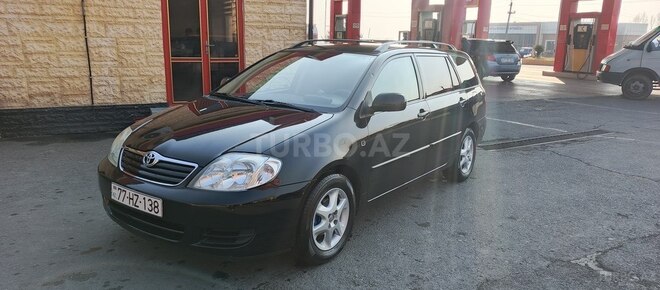 Toyota Corolla 2004, 345,000 km - 1.4 l - Zaqatala
