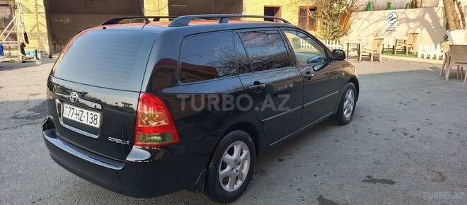Toyota Corolla 2004, 345,000 km - 1.4 l - Zaqatala