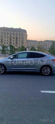 Hyundai Elantra 2017, 103,700 km - 1.6 l - Bakı