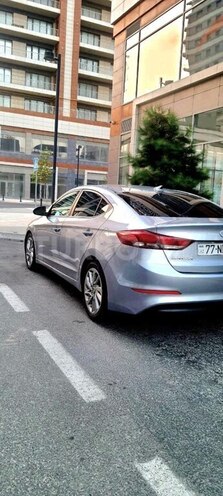 Hyundai Elantra 2017, 103,700 km - 1.6 l - Bakı