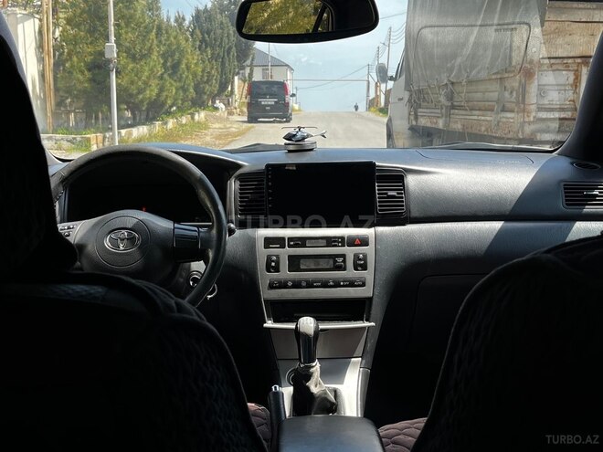 Toyota Corolla 2004, 249,000 km - 1.4 l - Bakı