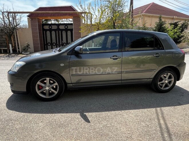 Toyota Corolla 2004, 249,000 km - 1.4 l - Bakı