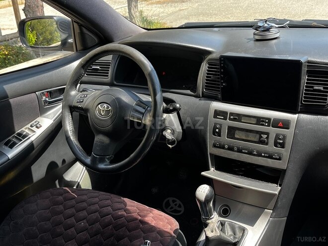 Toyota Corolla 2004, 249,000 km - 1.4 l - Bakı