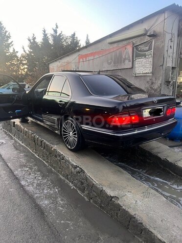 Mercedes E 320 2001, 500,000 km - 3.2 l - Bakı