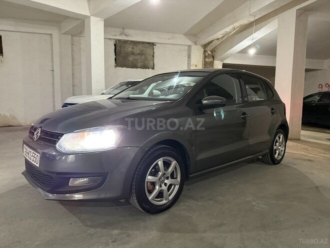 Volkswagen Polo 2010, 184,000 km - 1.4 л - Bakı