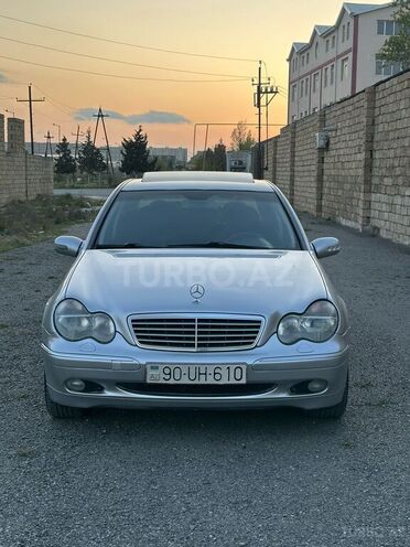 Mercedes C 220 d 2001, 245,245 km - 2.2 l - Bakı