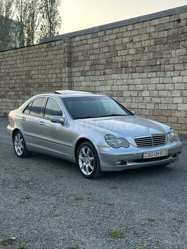 Mercedes C 220 d 2001, 245,245 km - 2.2 l - Bakı