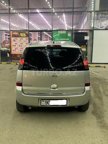 Opel Meriva-8