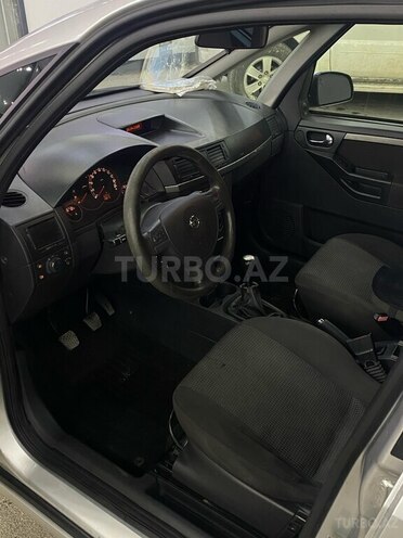 Opel Meriva-9