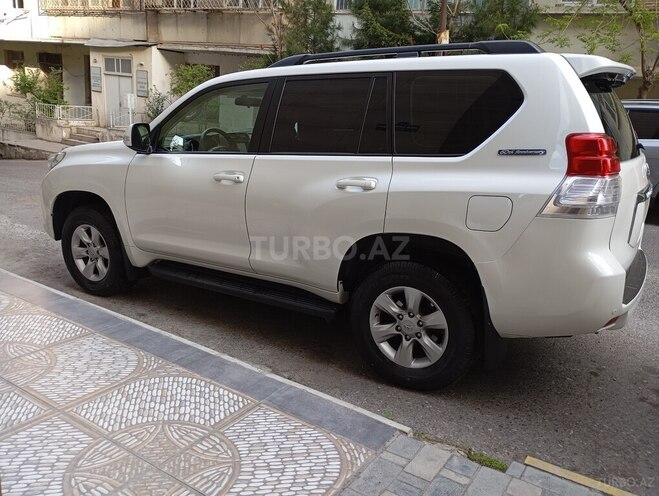 Toyota Land Cruiser Prado 2012, 210,000 km - 2.7 l - Bakı