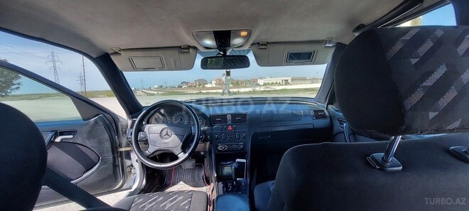 Mercedes C 180 1999, 117,394 km - 1.8 l - Bakı