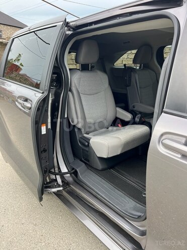 Toyota Sienna 2021, 82,000 km - 2.5 l - Bakı