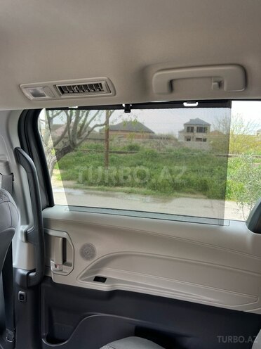 Toyota Sienna 2021, 82,000 km - 2.5 l - Bakı