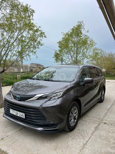 Toyota Sienna 2021, 82,000 km - 2.5 l - Bakı