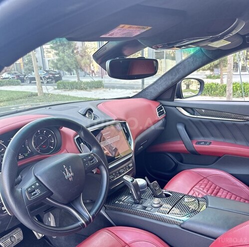Maserati Ghibli-11