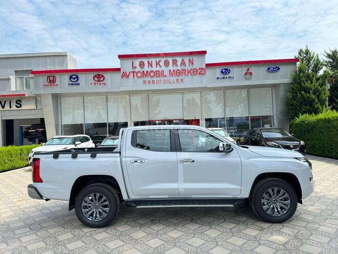 Mitsubishi L200-5