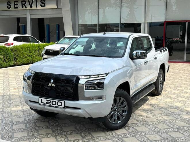 Mitsubishi L200-2