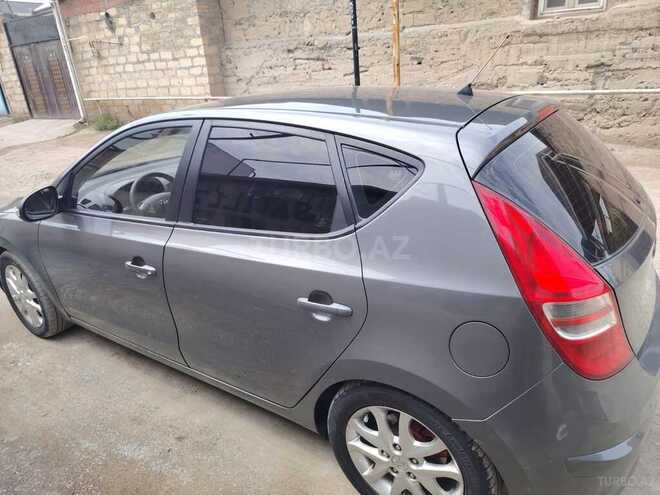 Hyundai i30 2008, 384,000 km - 1.6 l - Gəncə
