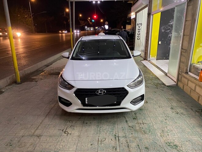Hyundai Accent 2017, 180,000 km - 1.4 l - Bakı