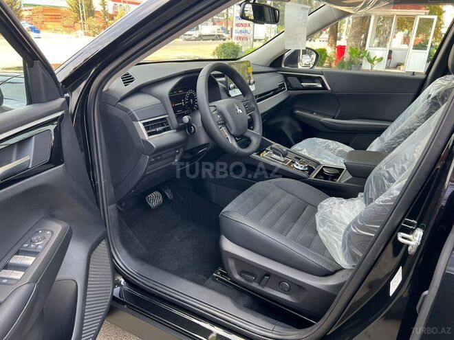 Mitsubishi Outlander 2025, 0 km - 2.4 l - Lənkəran