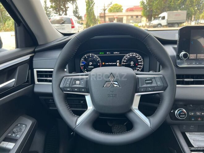 Mitsubishi Outlander 2025, 0 km - 2.4 l - Lənkəran
