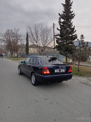 Mercedes C 180 1997, 345,000 km - 1.8 l - Yevlax