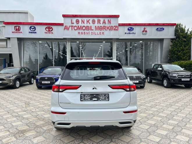 Mitsubishi Outlander 2025, 0 km - 2.4 l - Lənkəran