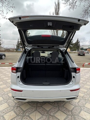 Mitsubishi Outlander 2025, 0 km - 2.4 l - Lənkəran