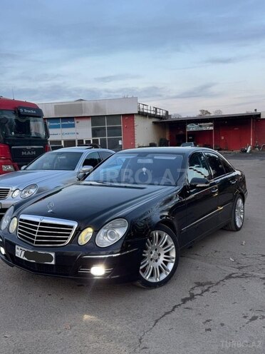 Mercedes E 220 d-2