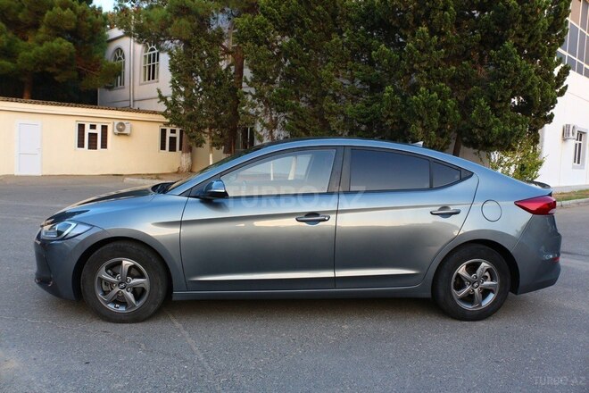 Hyundai Avante 2016, 178,100 km - 1.6 l - Sumqayıt