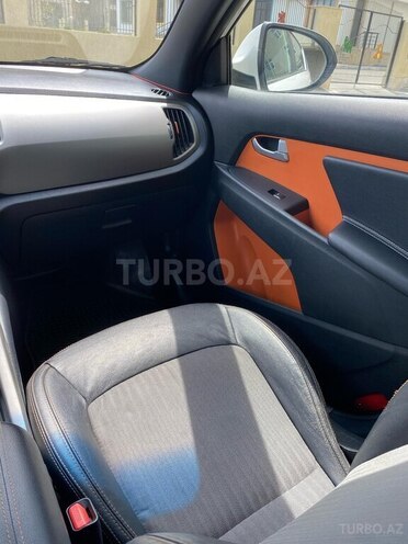 Kia Sportage 2015, 158,000 km - 2.0 l - Bakı