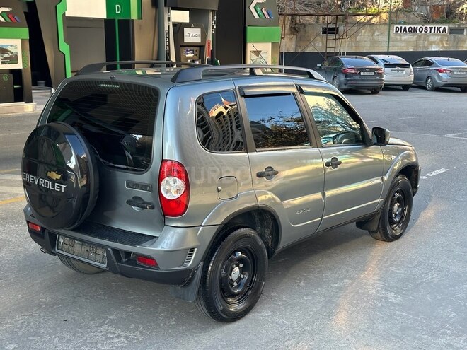 Chevrolet Niva 2015, 214,000 km - 1.7 l - Bakı